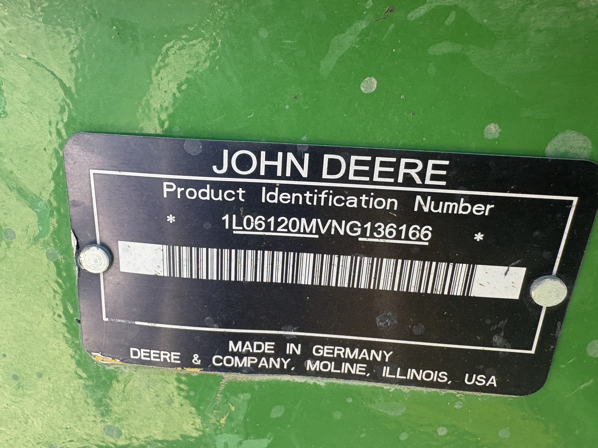 2022 John Deere 6120M Image 25
