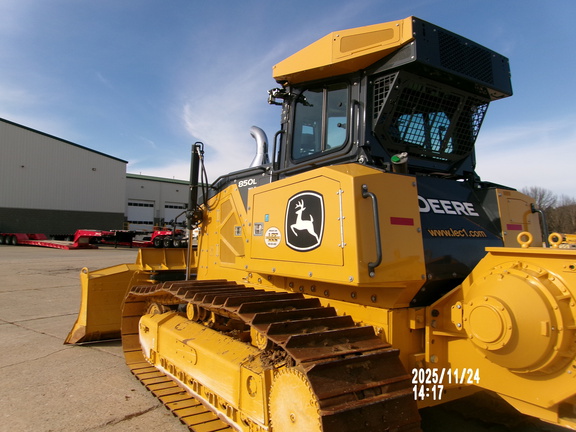 2024 John Deere 850L