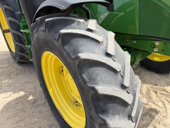 2024 John Deere 6R 155 - Photo12