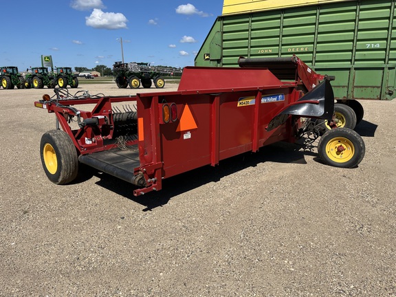 2014 New Holland H5420 - Photo5