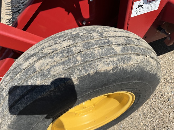 2014 New Holland H5420 - Photo10