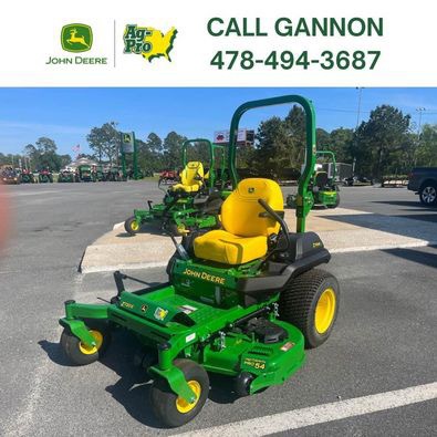 2025 John Deere Z720E Image 2