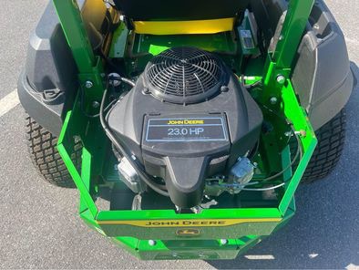 2025 John Deere Z720E Image 4