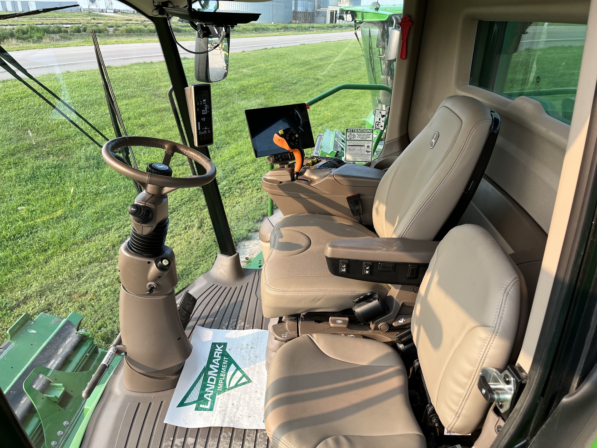 2024 John Deere S780 Image 8