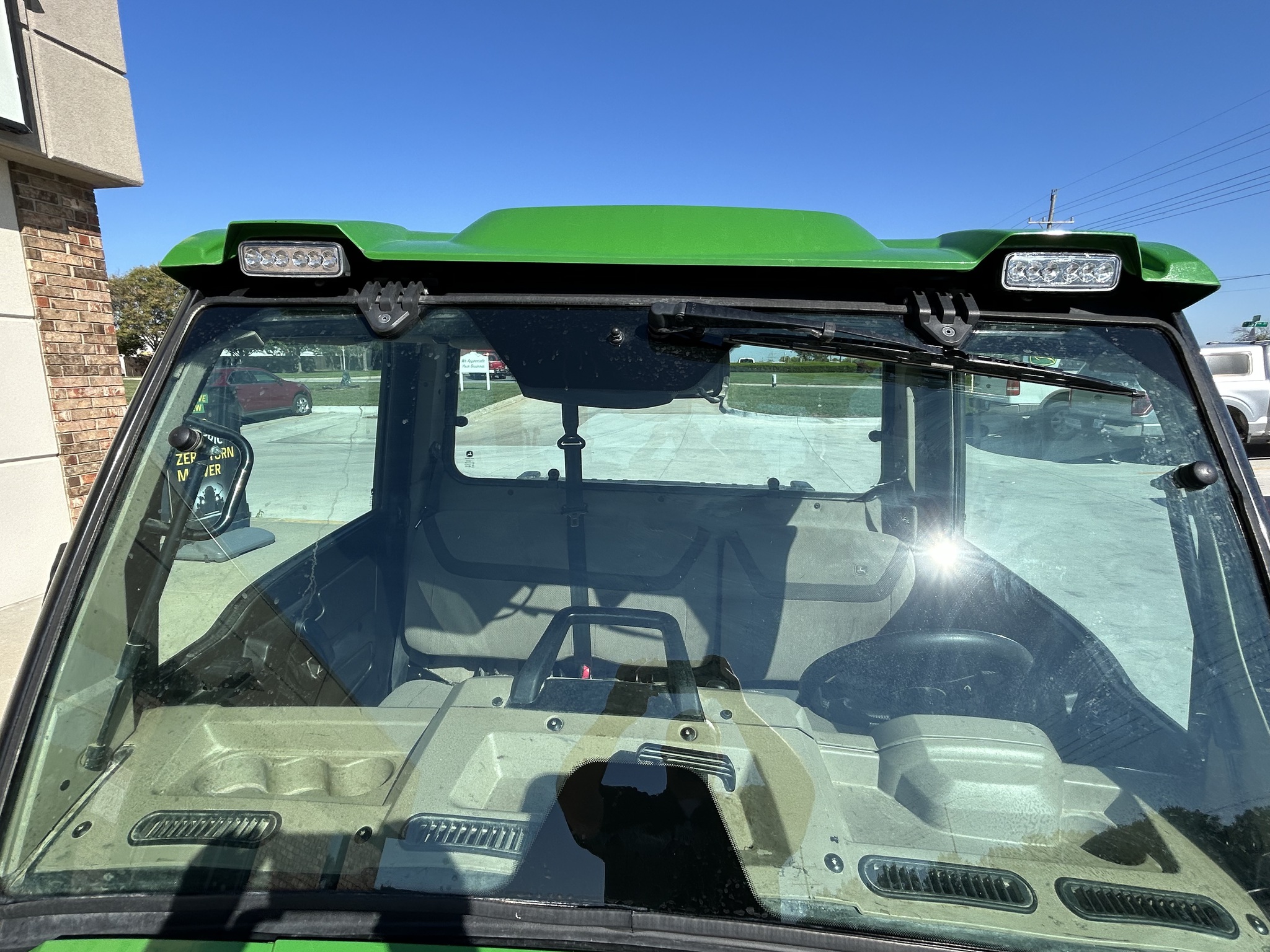  2022 John Deere XUV 835R at Heritage Tractor in Olathe, KS