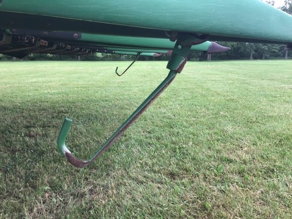 Used 2008 John Deere 606C Corn and Row Crop headers at Koenig Equipment in Greenfield, IN - Photo14