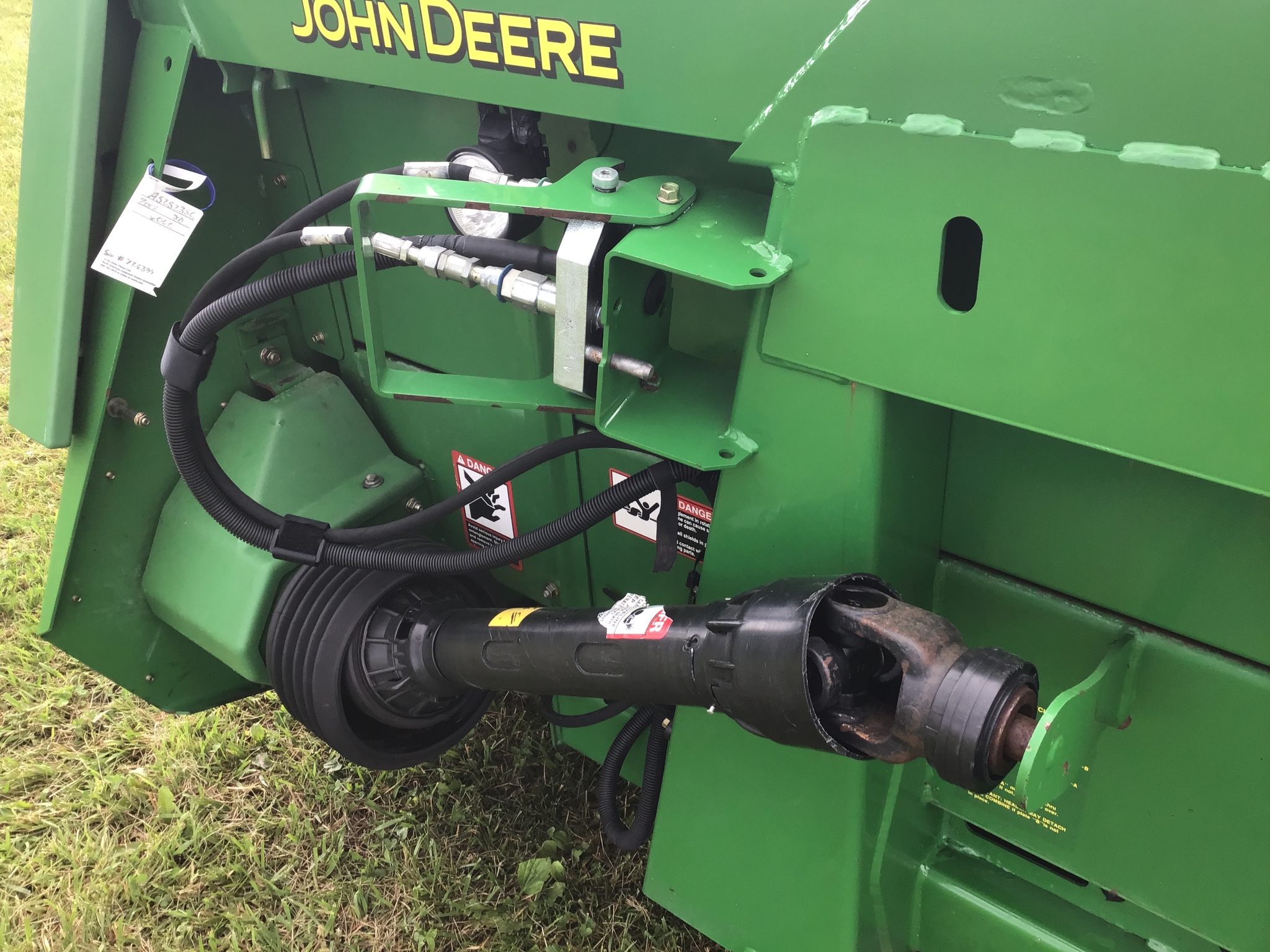 Used 2008 John Deere 606C Corn and Row Crop headers at Koenig Equipment in Greenfield, IN - PhotoXL16