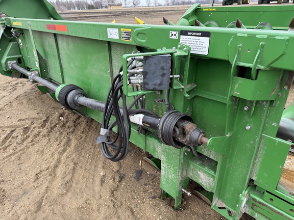 2021 John Deere C18R - Photo14