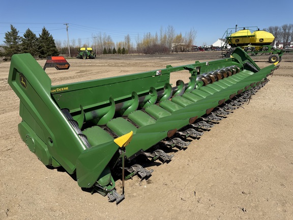  John Deere C18R