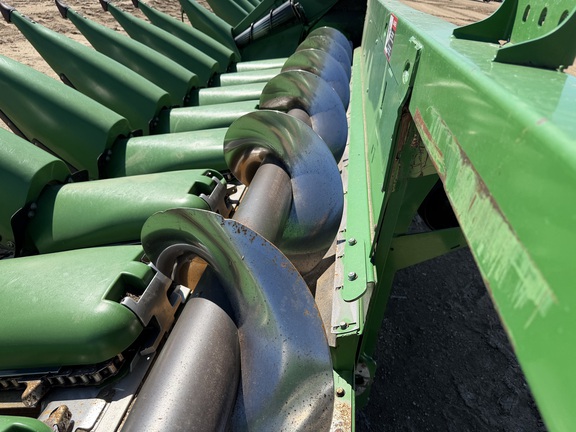2021 John Deere C18R - Photo23
