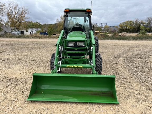 2024 John Deere 4066R - Photo2