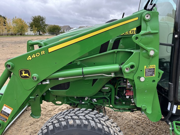 2024 John Deere 4066R - Photo31