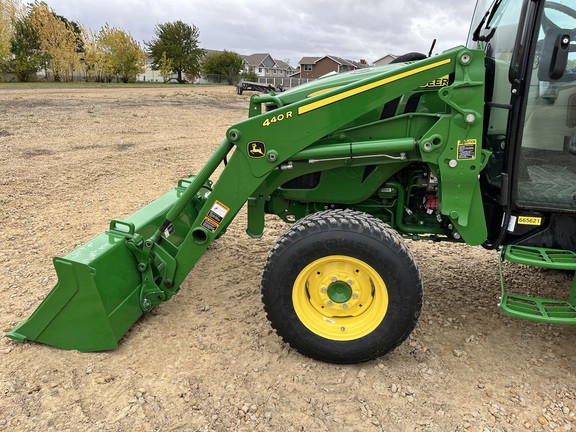 2024 John Deere 4066R - Photo30