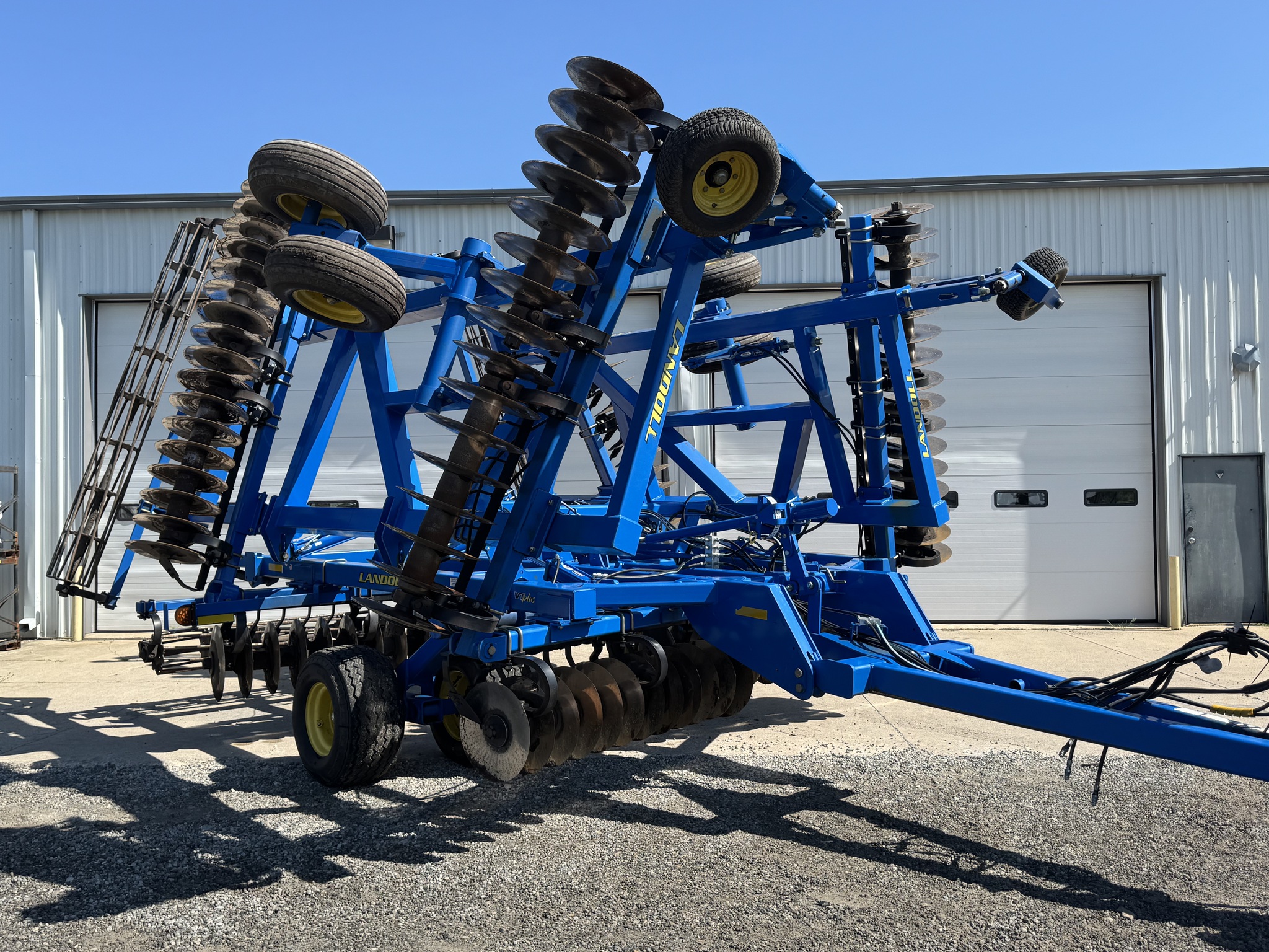 2015 Landoll 7431-33 Image 1
