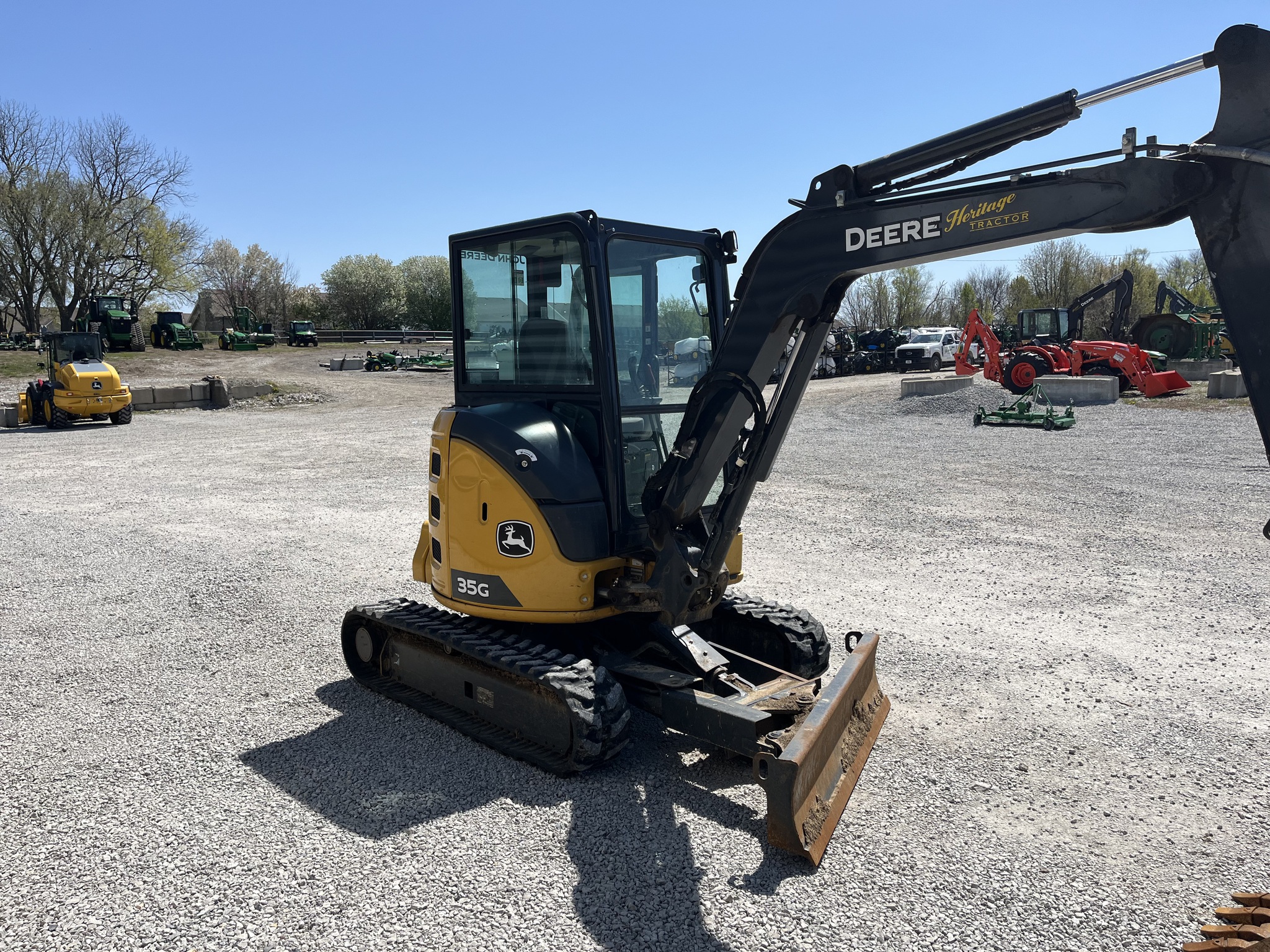  2023 John Deere 35G at Heritage Tractor in Smithville, MO