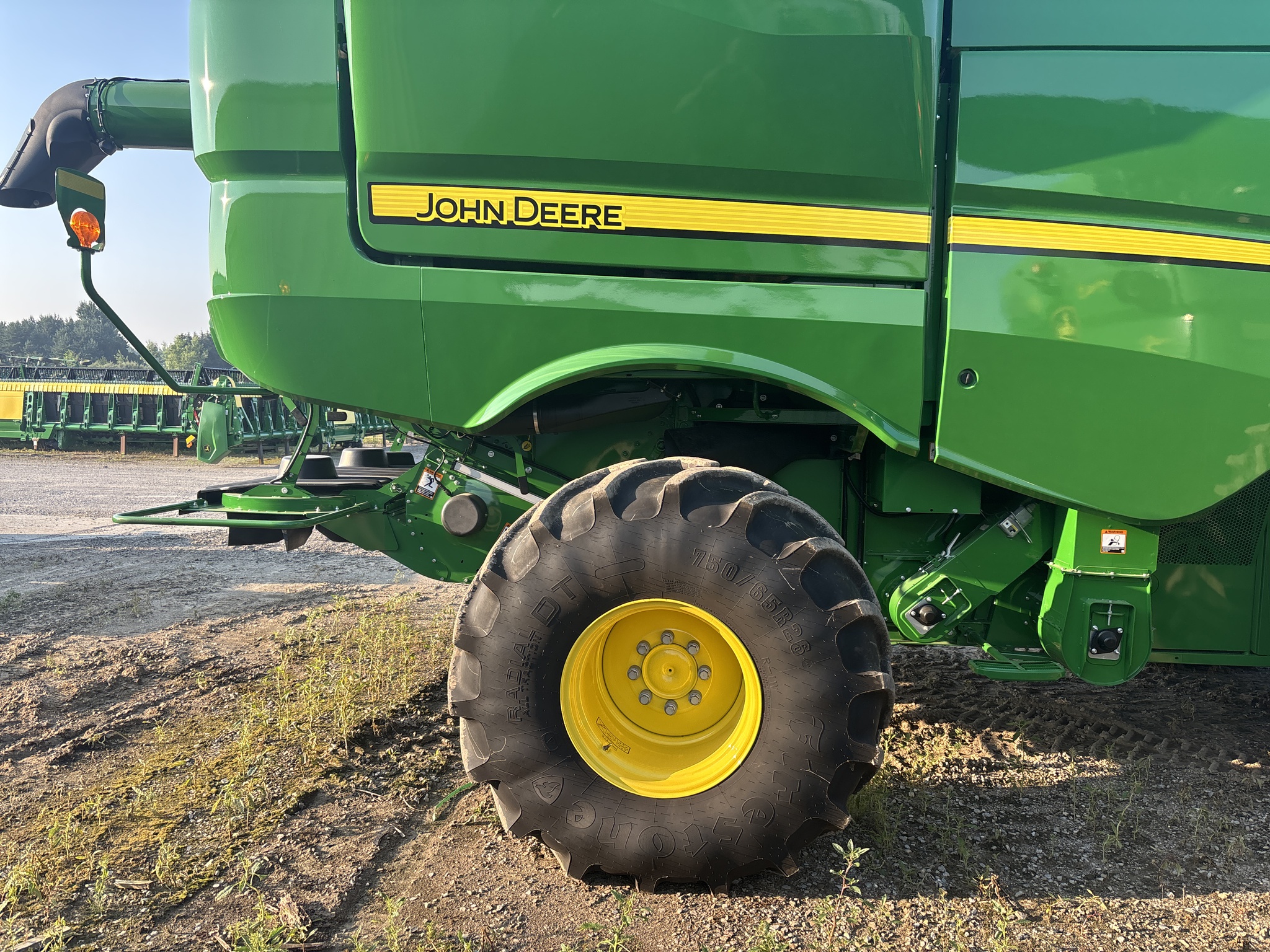 2021 John Deere S760 Image 10