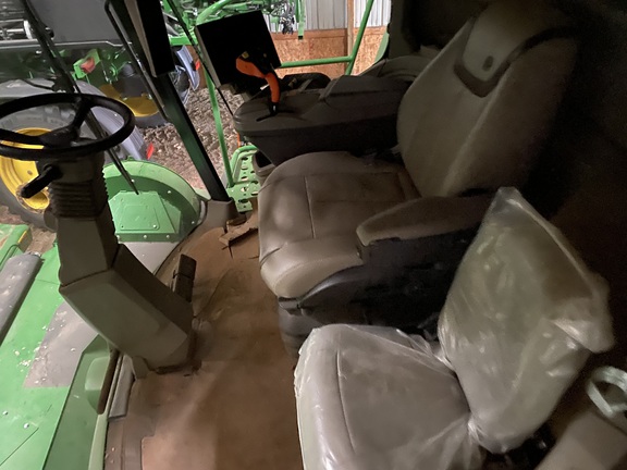 2023 John Deere X9 1000 - Photo12