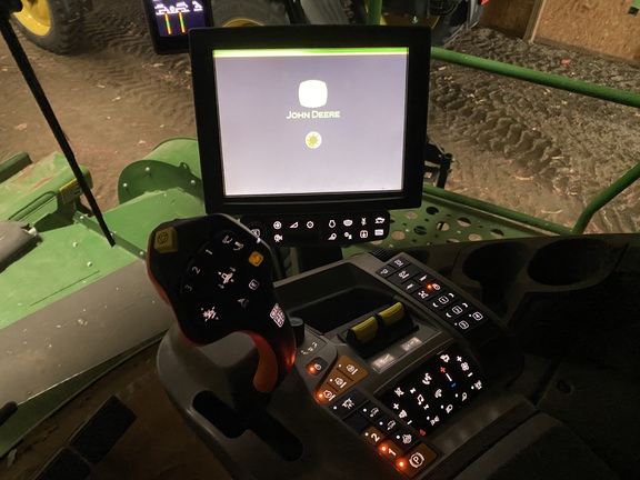 2023 John Deere X9 1000 - Photo15