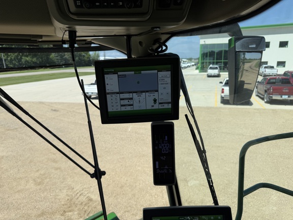 2023 John Deere X9 1000 - Photo47