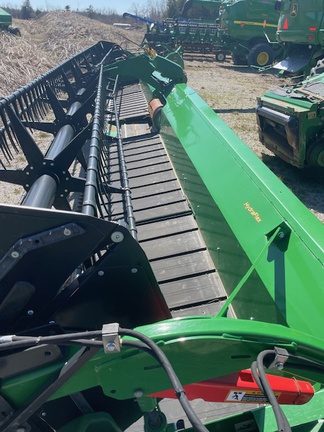 2017 John Deere 640FD thumbnail 11
