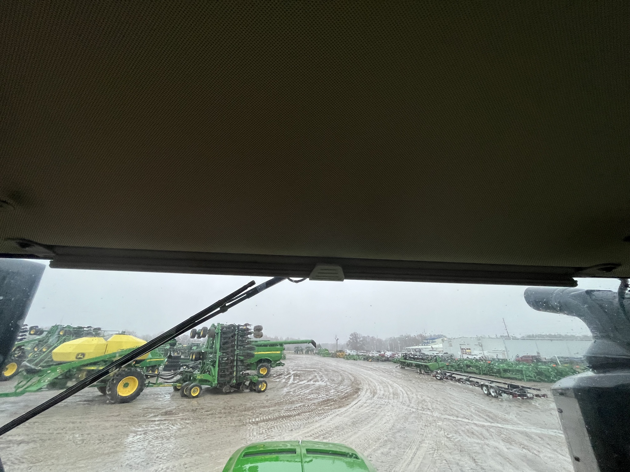 2023 John Deere 9RX 590 at Heritage Tractor in Pittsburg, KS