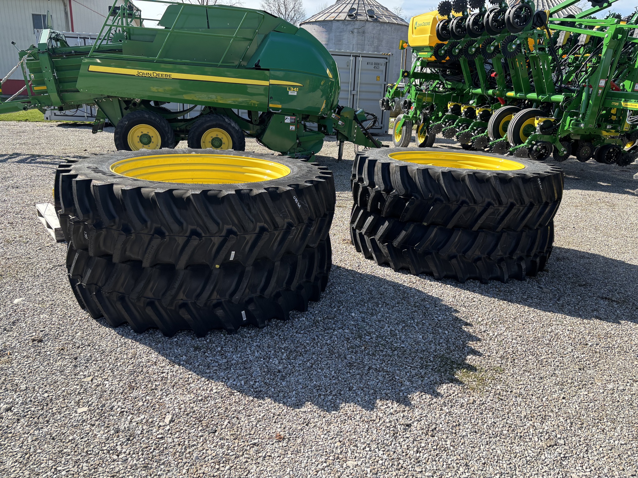 Used 2024 John Deere 9R 440 Articulated 4WD Tractors at Koenig Equipment in Greensburg, IN - PhotoXL12