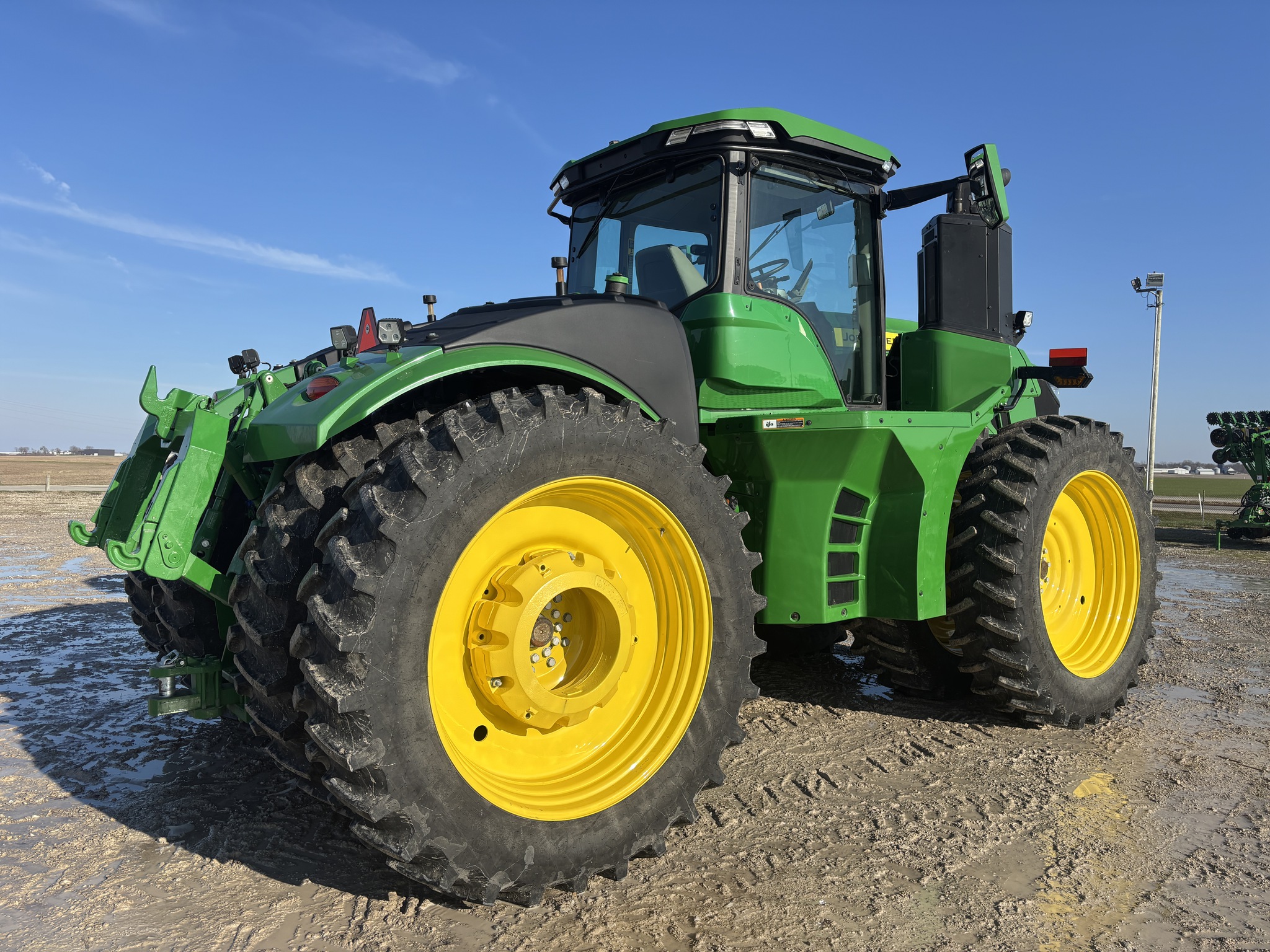 Used 2024 John Deere 9R 440 Articulated 4WD Tractors at Koenig Equipment in Greensburg, IN - PhotoXL3
