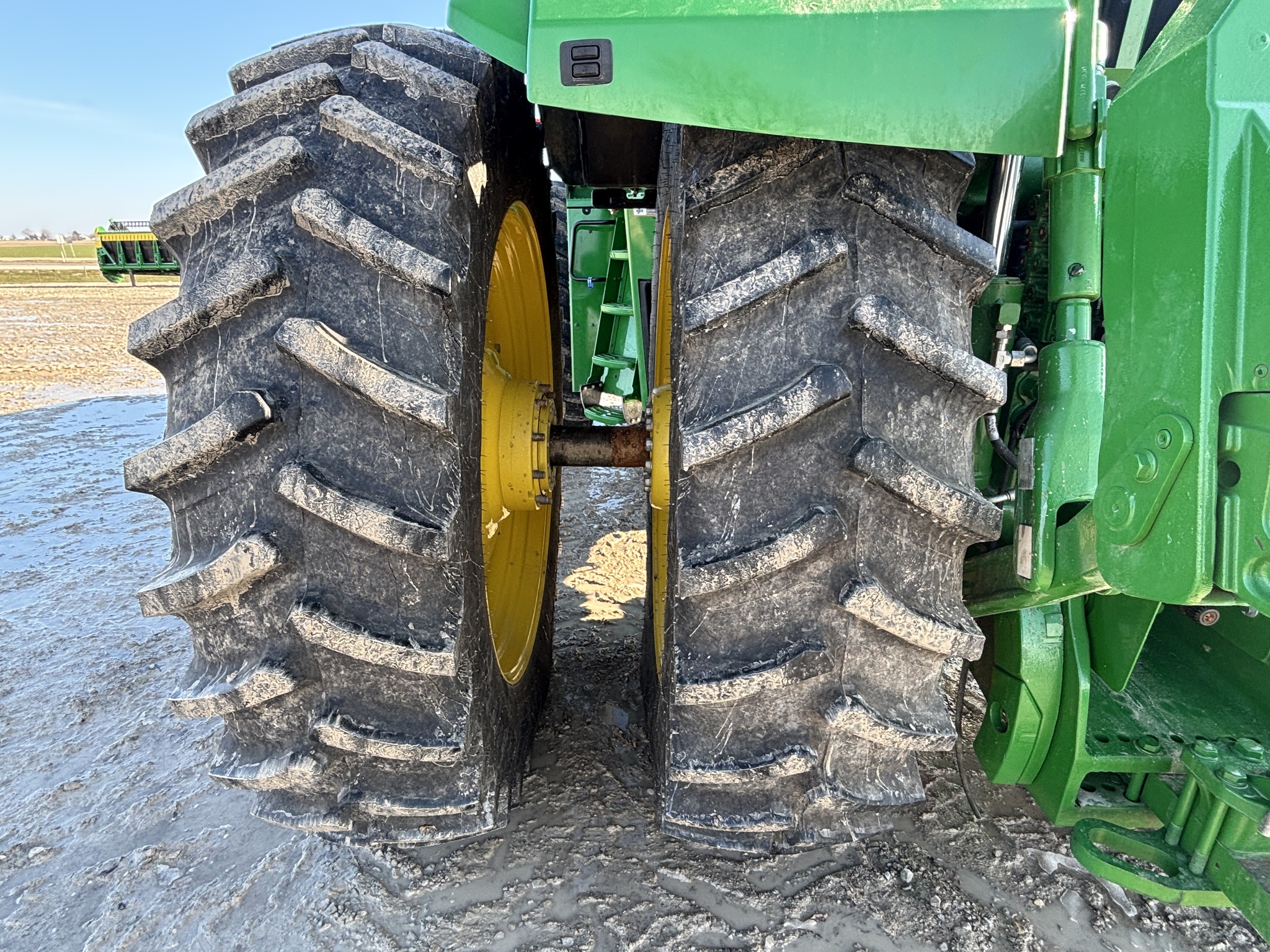 Used 2024 John Deere 9R 440 Articulated 4WD Tractors at Koenig Equipment in Greensburg, IN - PhotoXL17