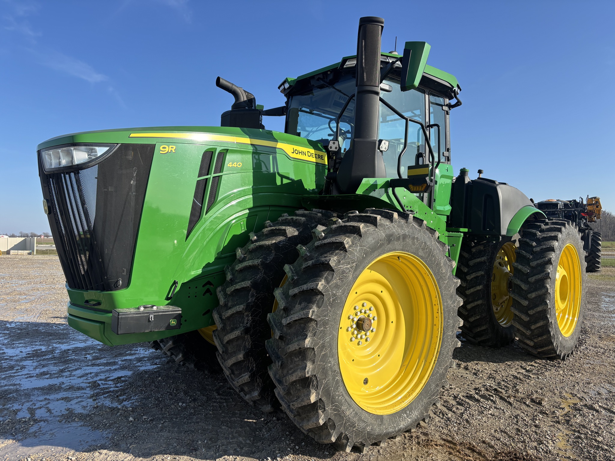 Used 2024 John Deere 9R 440 Articulated 4WD Tractors at Koenig Equipment in Greensburg, IN - PhotoXL0
