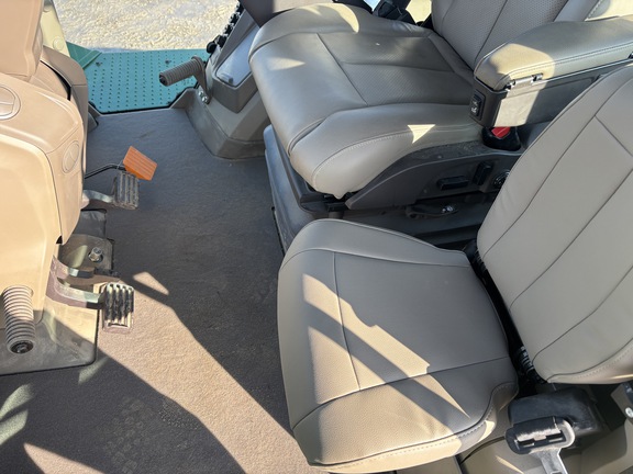 Used 2024 John Deere 9R 440 Articulated 4WD Tractors at Koenig Equipment in Greensburg, IN - Photo22