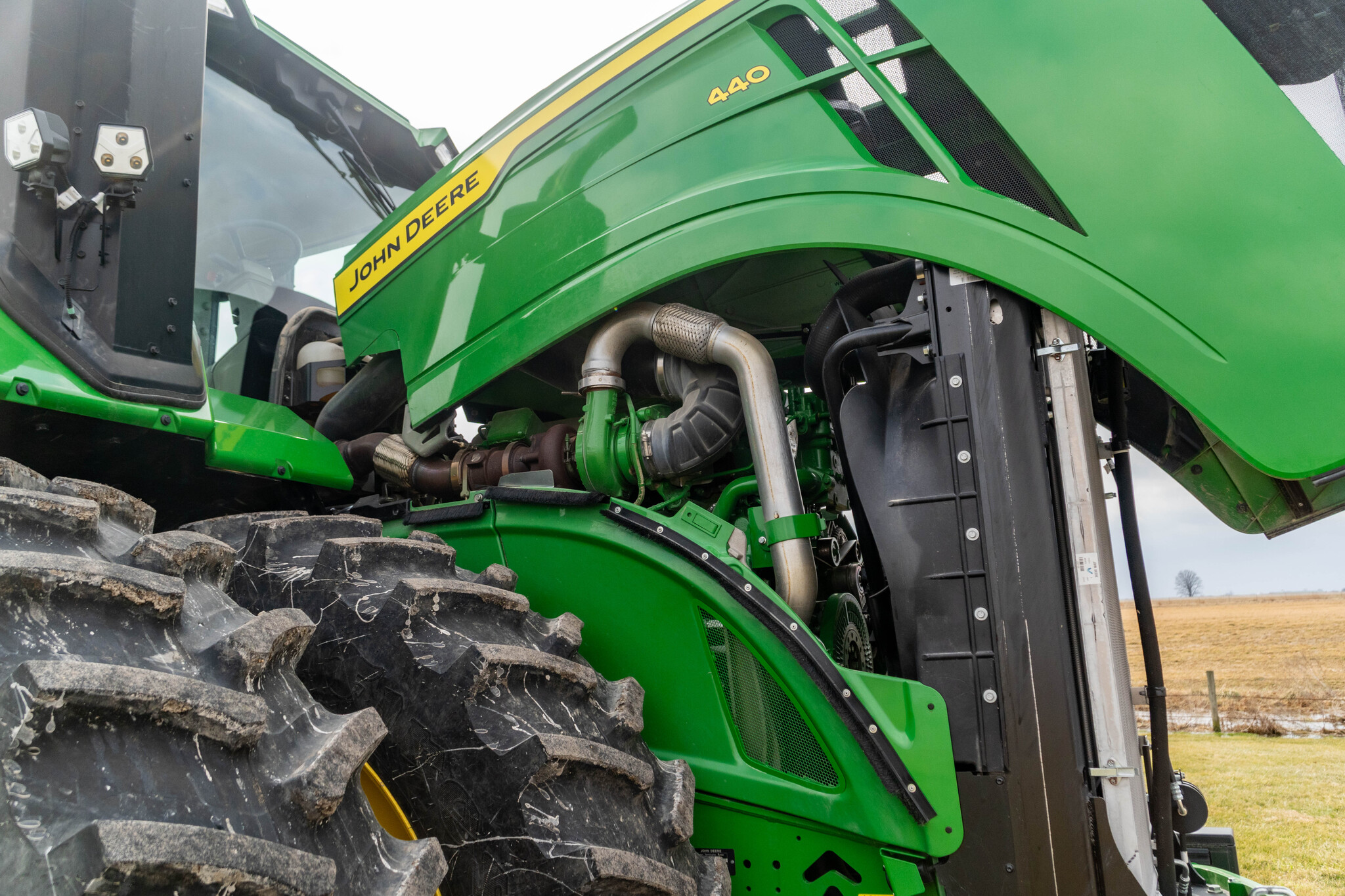 Used 2024 John Deere 9R 440 Articulated 4WD Tractors at Koenig Equipment in Greensburg, IN - PhotoXL24