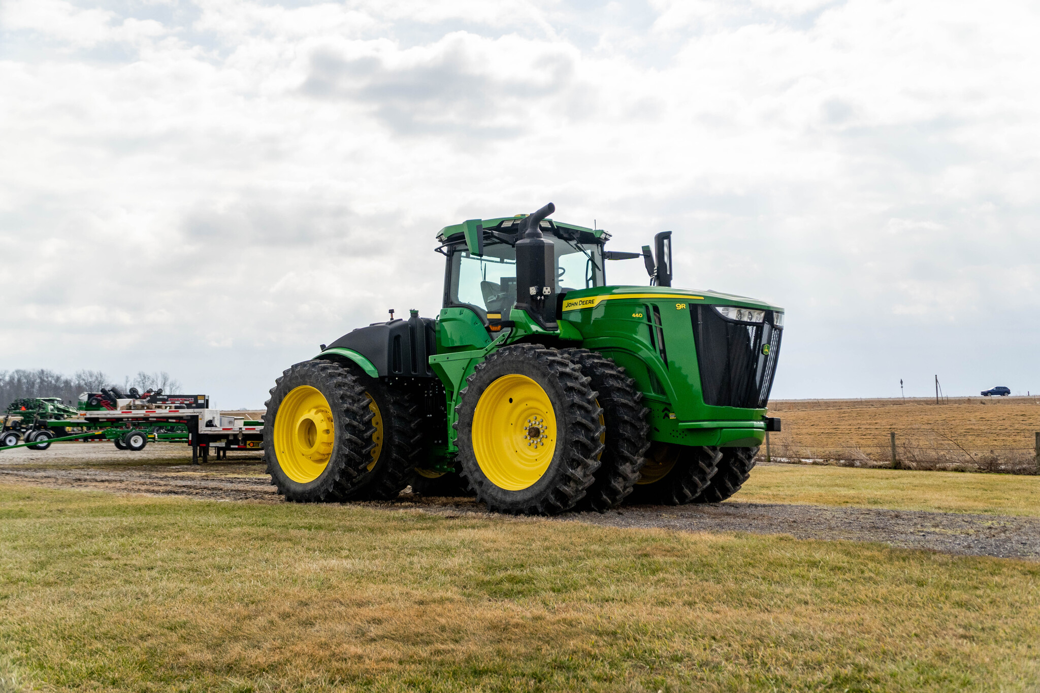 Used 2024 John Deere 9R 440 Articulated 4WD Tractors at Koenig Equipment in Greensburg, IN - PhotoXL6