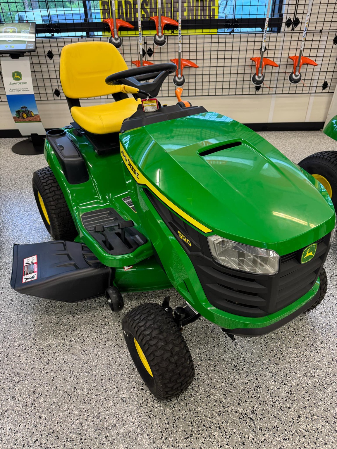 2024 John Deere S120 Image 5