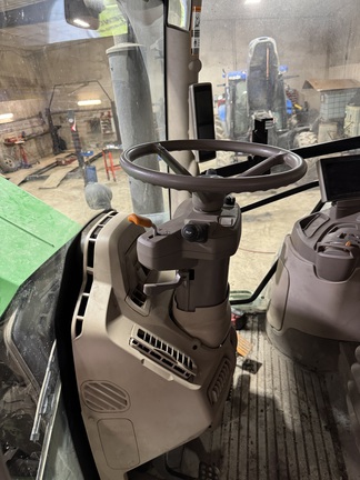 Used 2023 John Deere 6R 195 Row Crop Tractors at Horizon Ag & Turf in Wetaskiwin, AB - Photo6