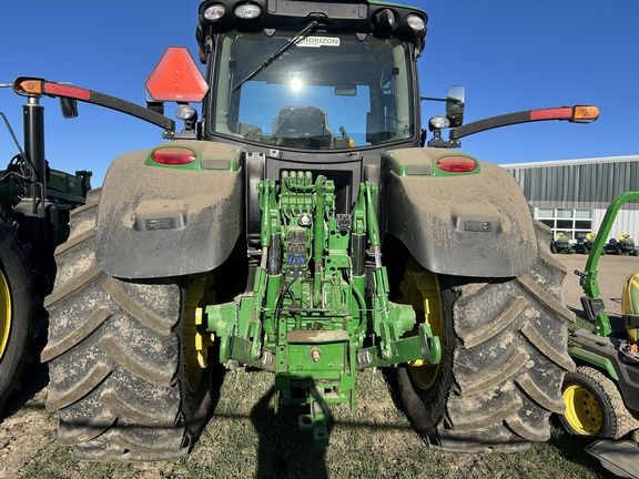 Used 2023 John Deere 6R 195 Row Crop Tractors at Horizon Ag & Turf in Wetaskiwin, AB - Photo3