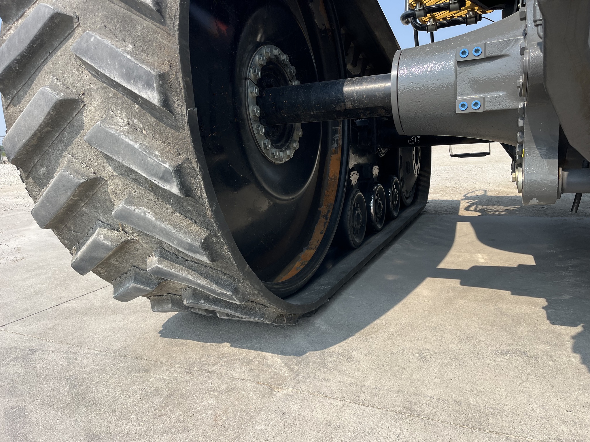 2009 Caterpillar MT765C Image 9