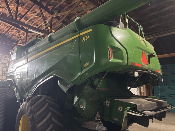 2024 John Deere X9 1100 - Photo2