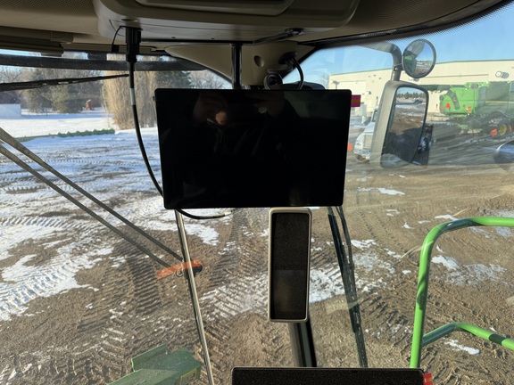 2024 John Deere X9 1100 - Photo47