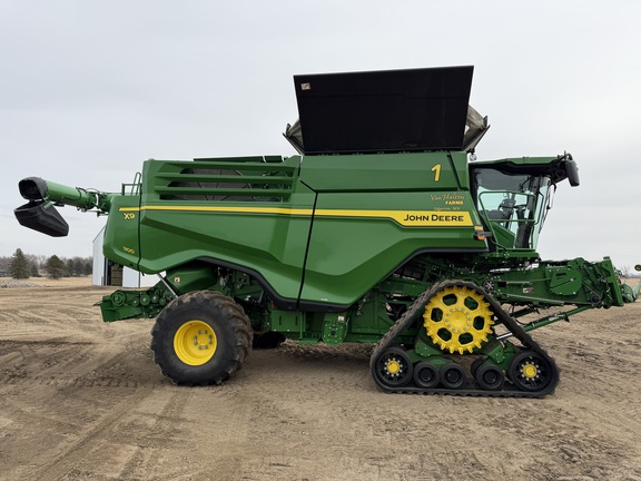 2024 John Deere X9 1100 - Photo2