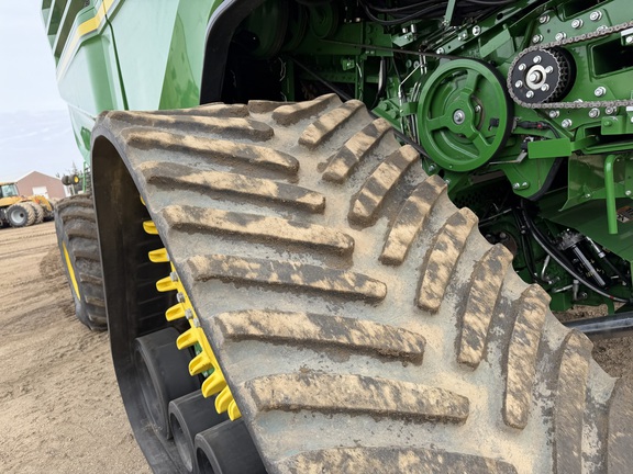2024 John Deere X9 1100 - Photo12