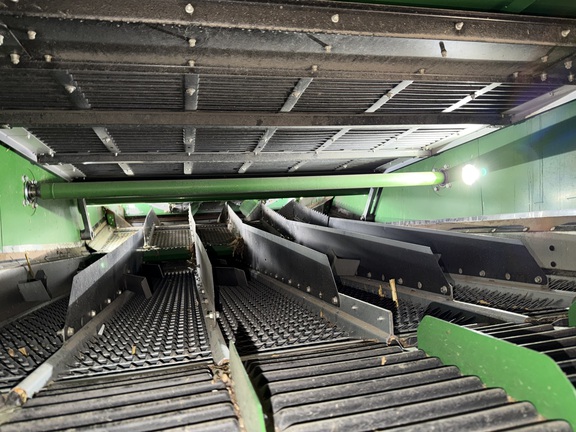 2024 John Deere X9 1100 - Photo25