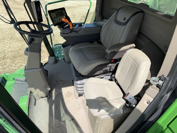 2024 John Deere X9 1100 - Photo44