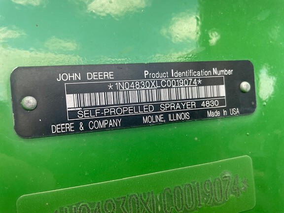 2012 John Deere 4830