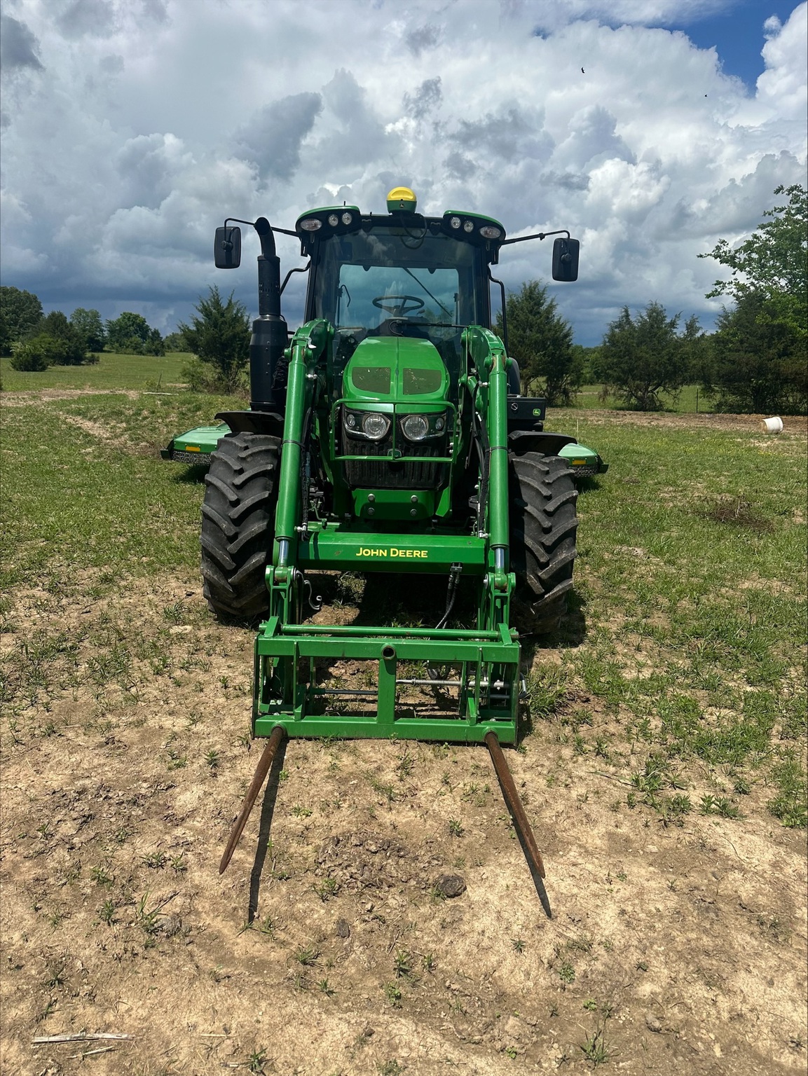 2021 John Deere 6110M Image 4