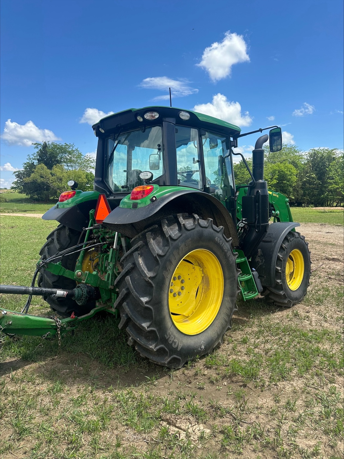 2021 John Deere 6110M Image 7