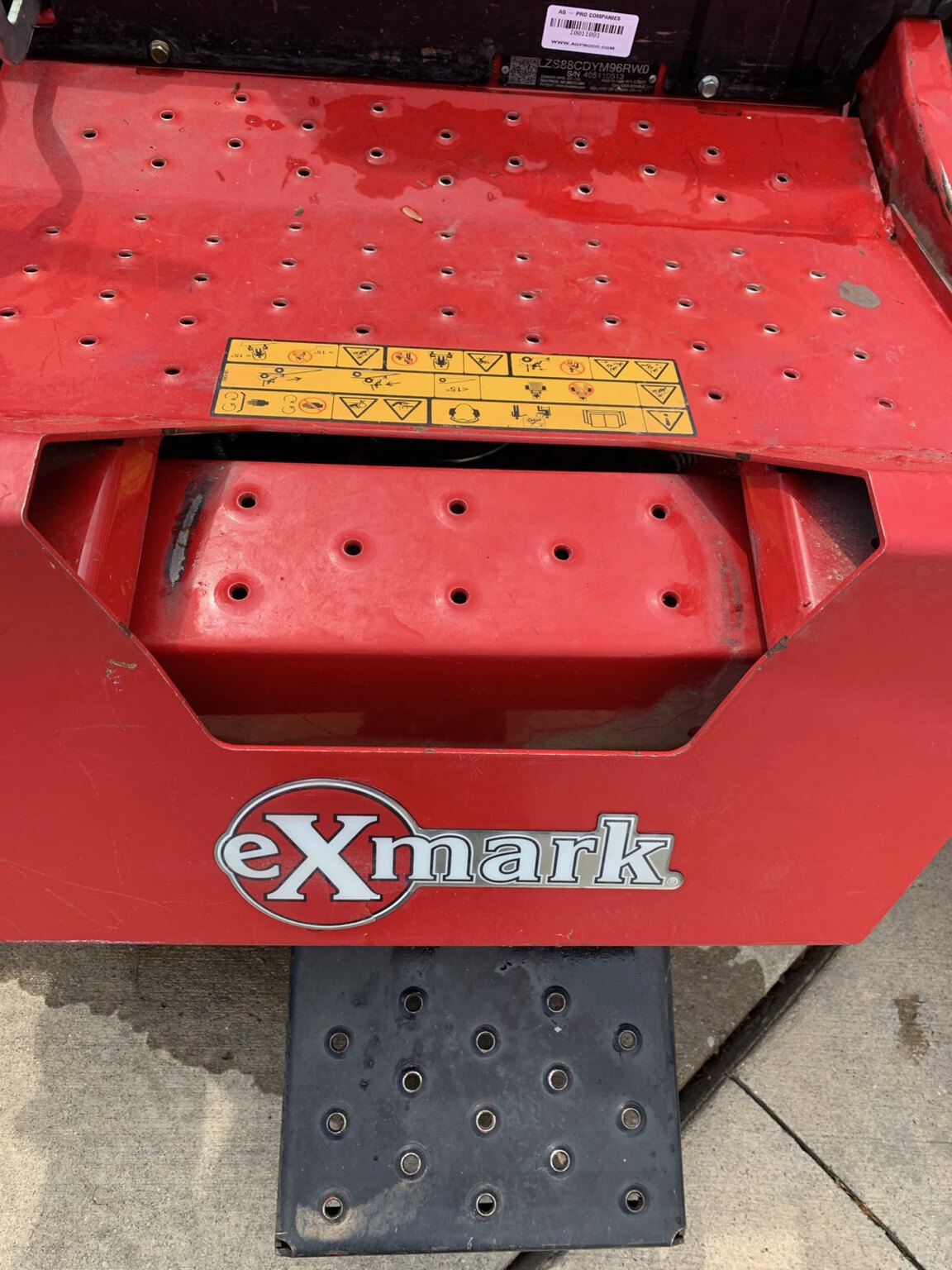 2019 Exmark LAZERZ 96 Image 9