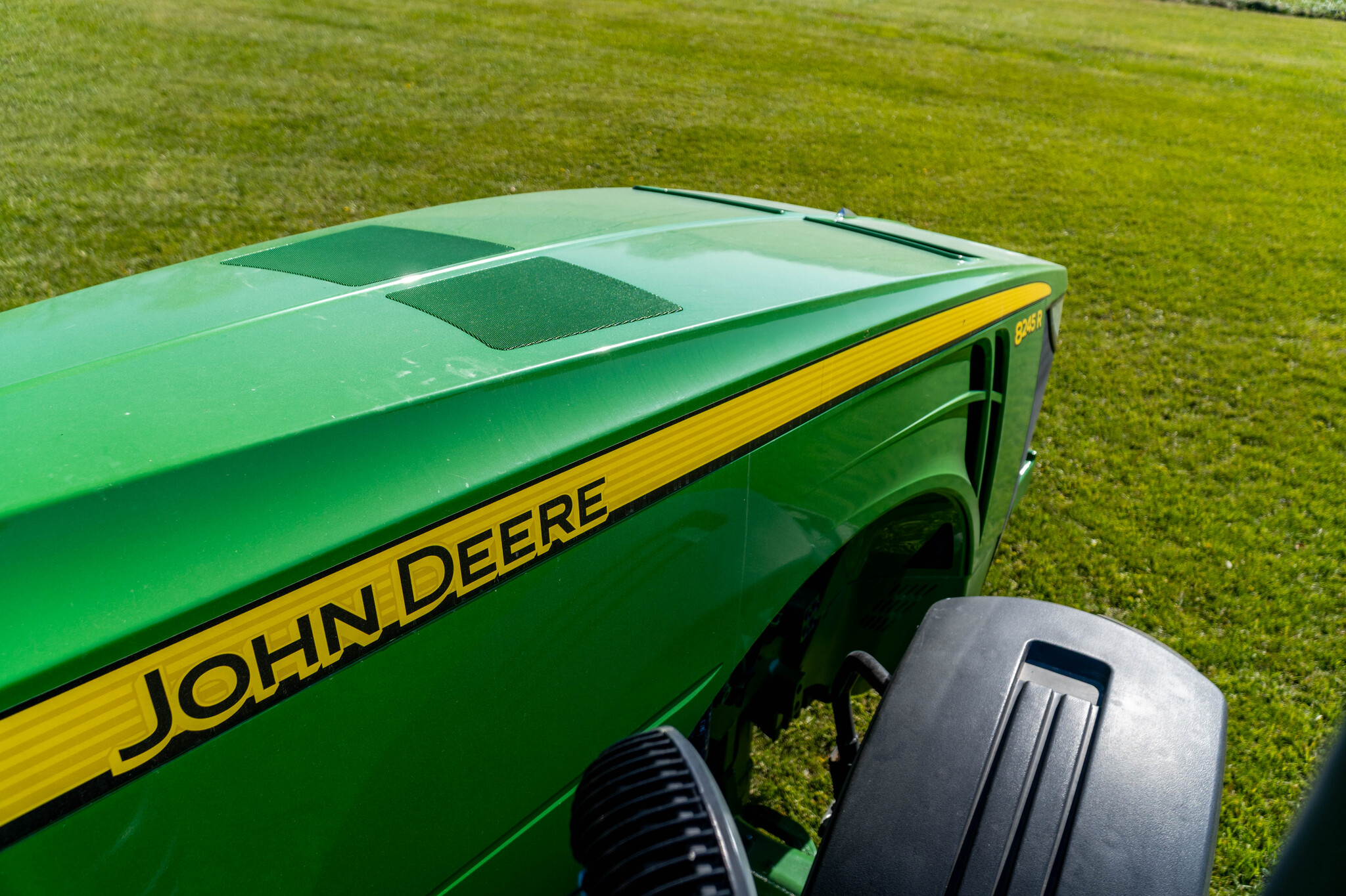 Used 2018 John Deere 8245R Row Crop Tractors at Koenig Equipment in Anna, OH - PhotoXL24