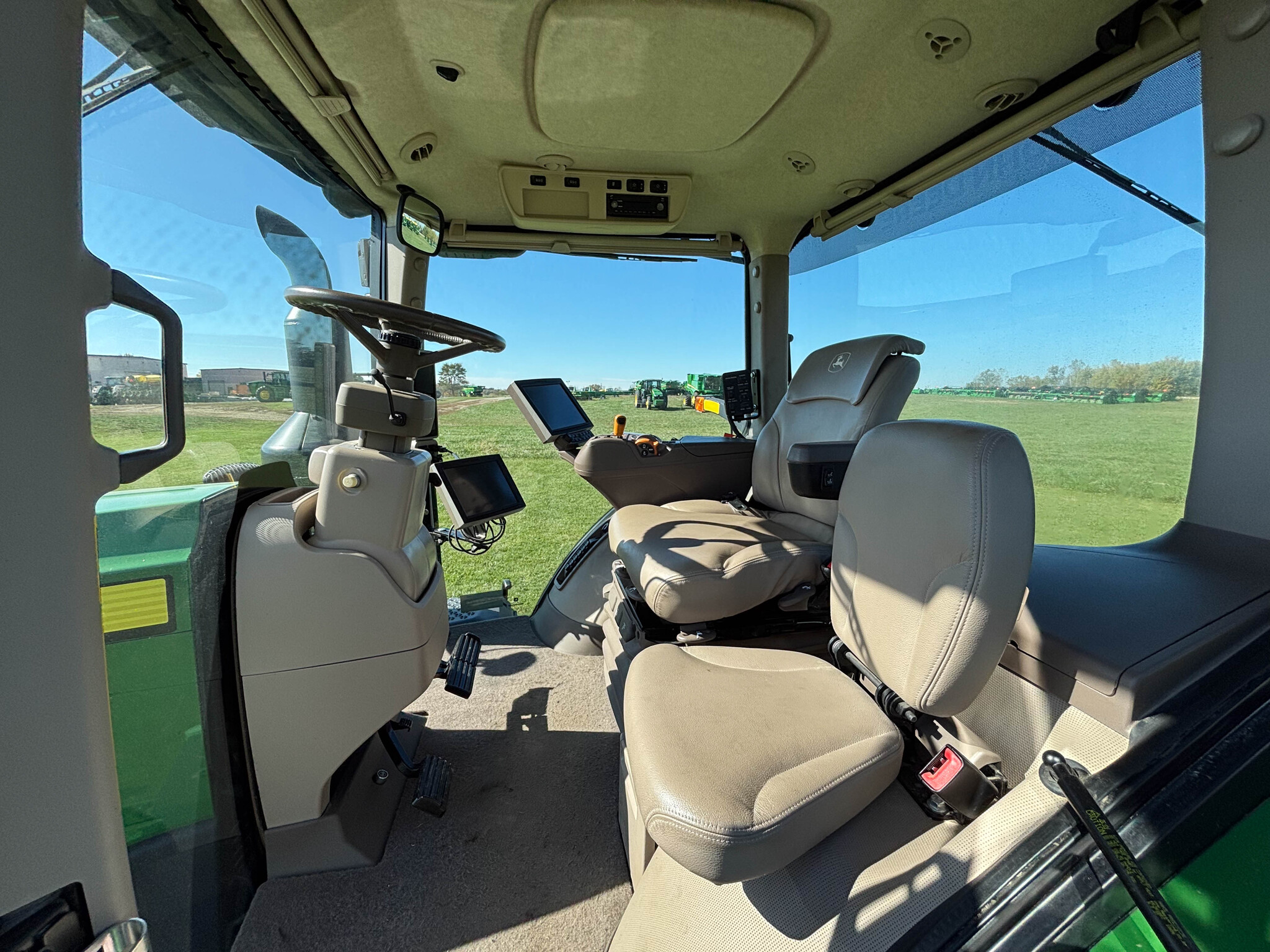 Used 2018 John Deere 8245R Row Crop Tractors at Koenig Equipment in Anna, OH - PhotoXL31