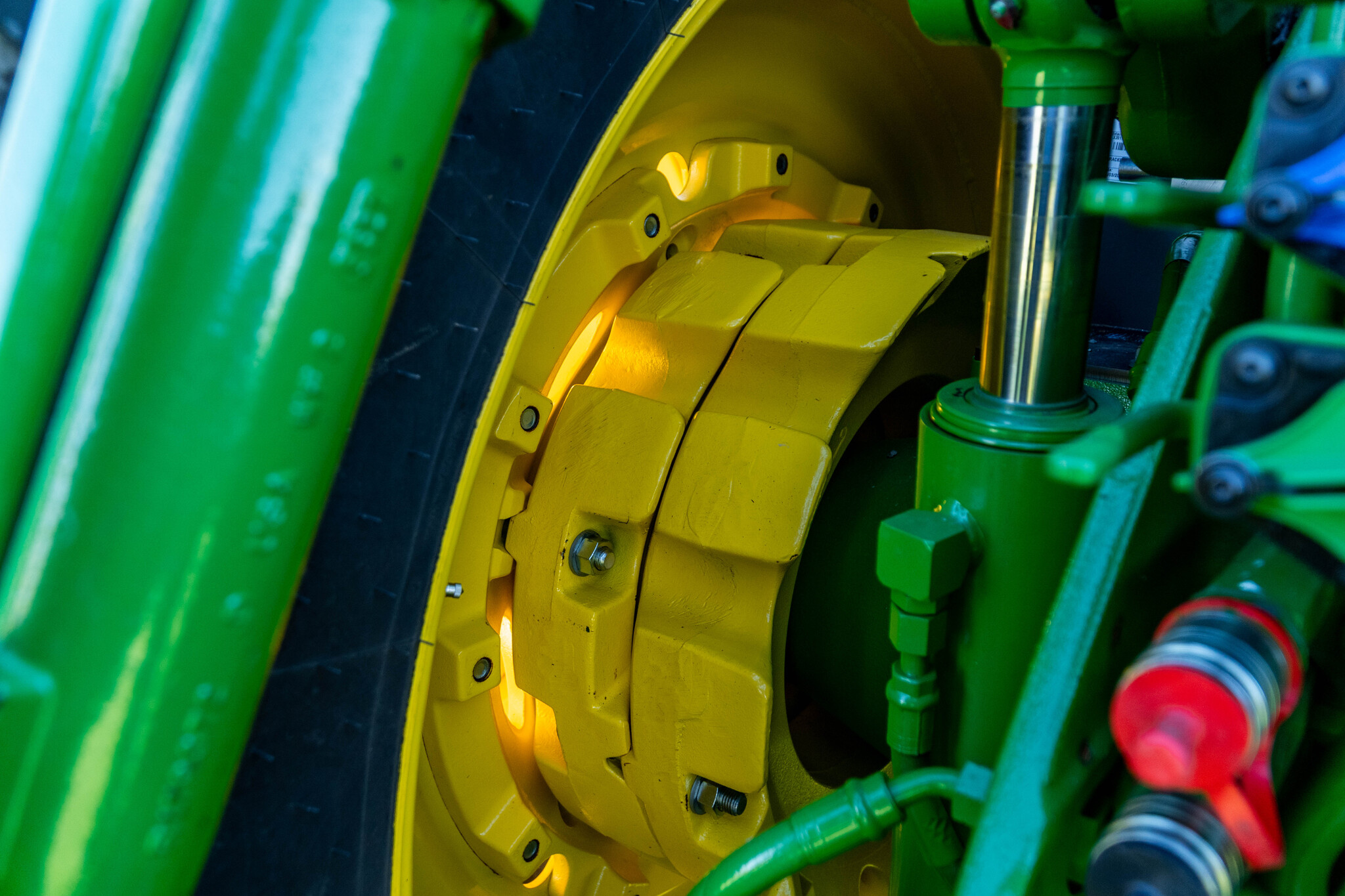 Used 2018 John Deere 8245R Row Crop Tractors at Koenig Equipment in Anna, OH - PhotoXL22