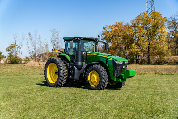 Used 2018 John Deere 8245R Row Crop Tractors at Koenig Equipment in Anna, OH - Photo6
